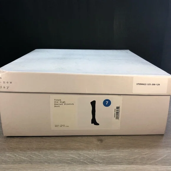 ‼️LAST PAIR‼️ a • new day Tonya Boots - Picture 6 of 6
